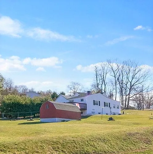 723 Lee St Photo 1
