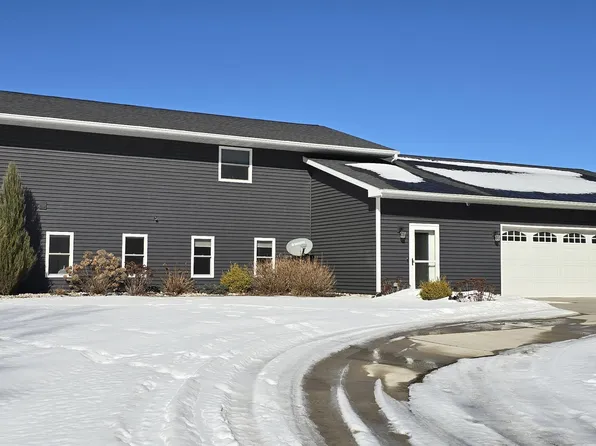 6020 Wilson Rd, Fruitport, MI 49415