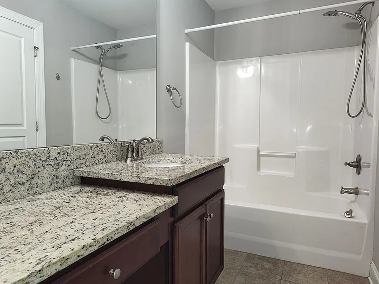 321 Halton Crossing Dr SW — Photo 15
