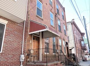 430 Tasker St #3, Philadelphia, PA 19148