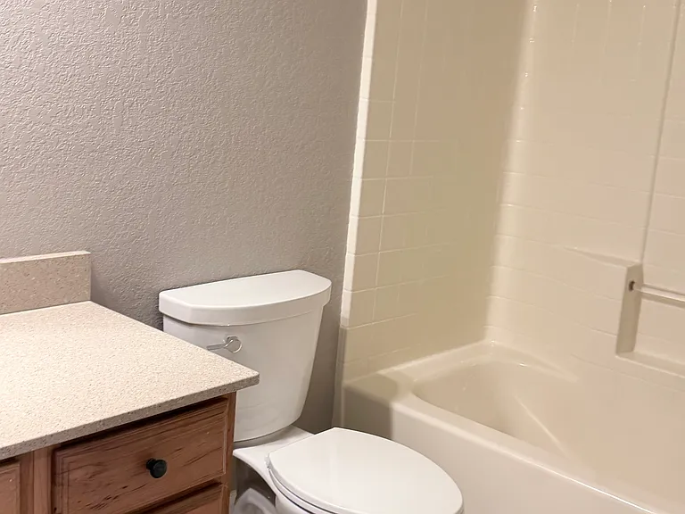 2145 Ridgecrest Cir #4 — Photo 3