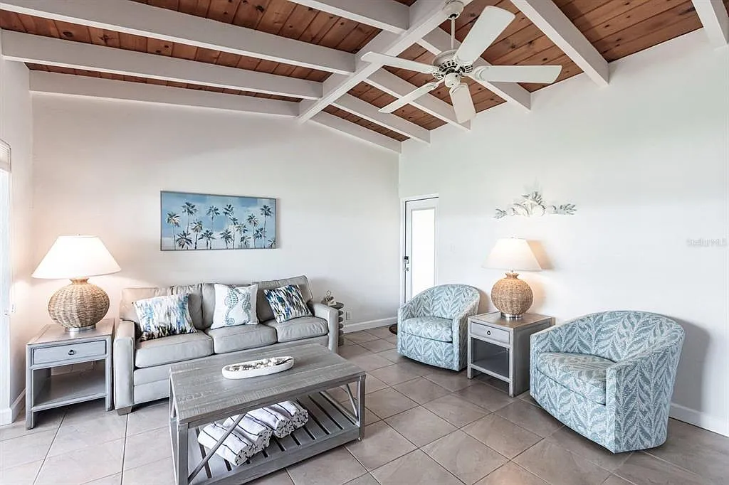 1 bed, 1.0 bath, 600 sqft, $5,370 — Photo 4