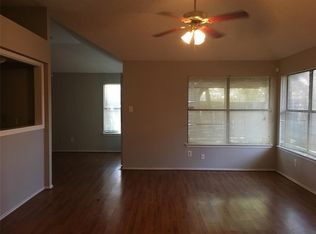 10316 Ridge Oak St, Dallas, TX 75227