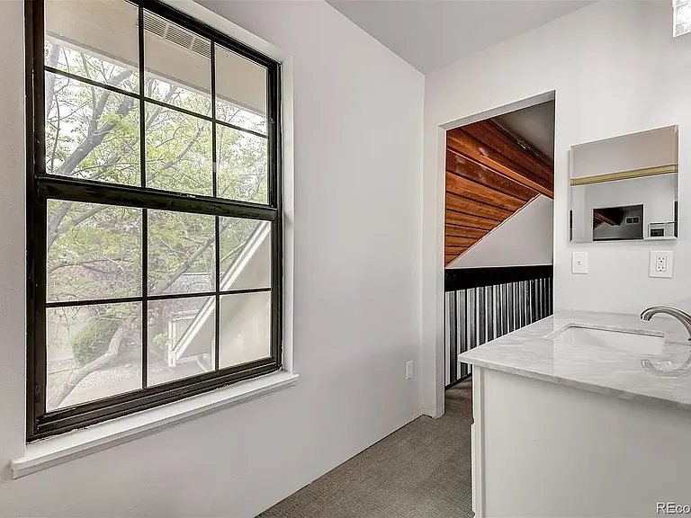 2665 S Xanadu Way #D — Photo 21