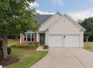 7 Furwood Ct, Greer, SC 29650