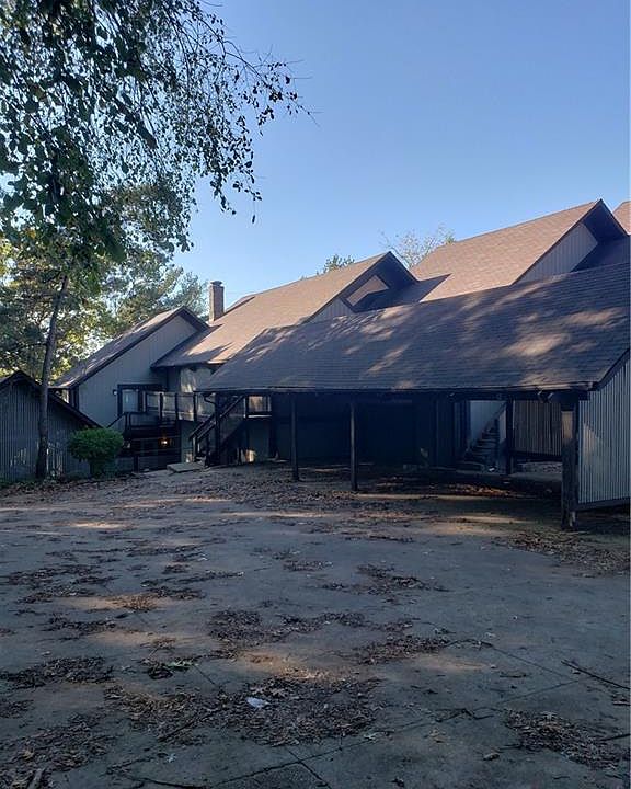 1st image of 269 2nd St NE APT 4