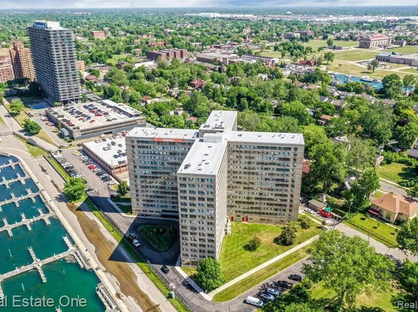 8900 E Jefferson Ave #225, Detroit, MI 48214