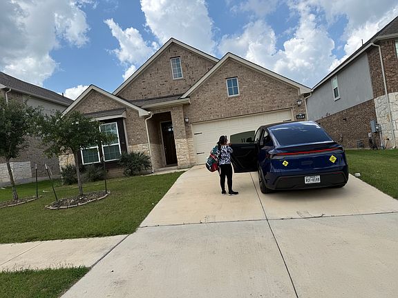 4th image of 1224 Leaning Oak Ln