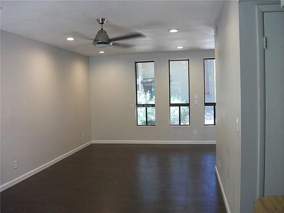 3rd image of 160 Bel Port Dr Unit 161