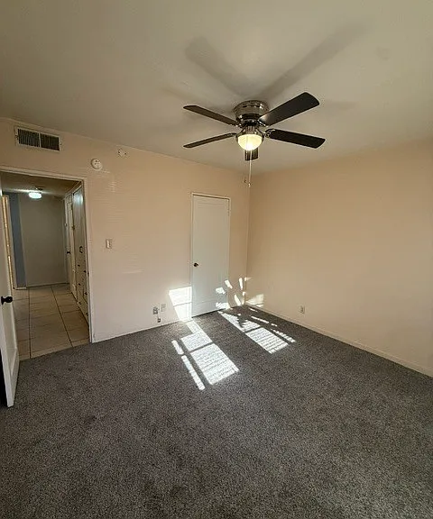 601 N Swan Rd — Photo 14