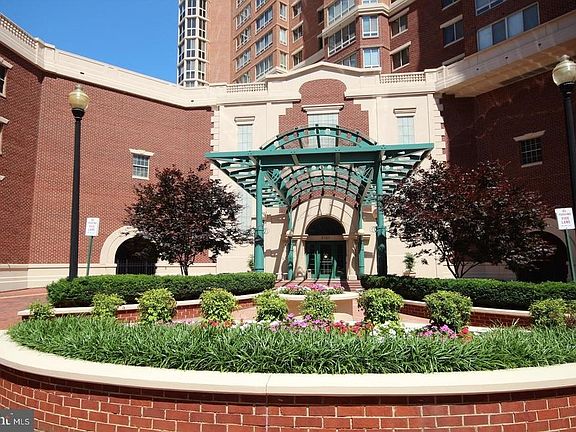 4th image of 2121 Jamieson Ave #1208E