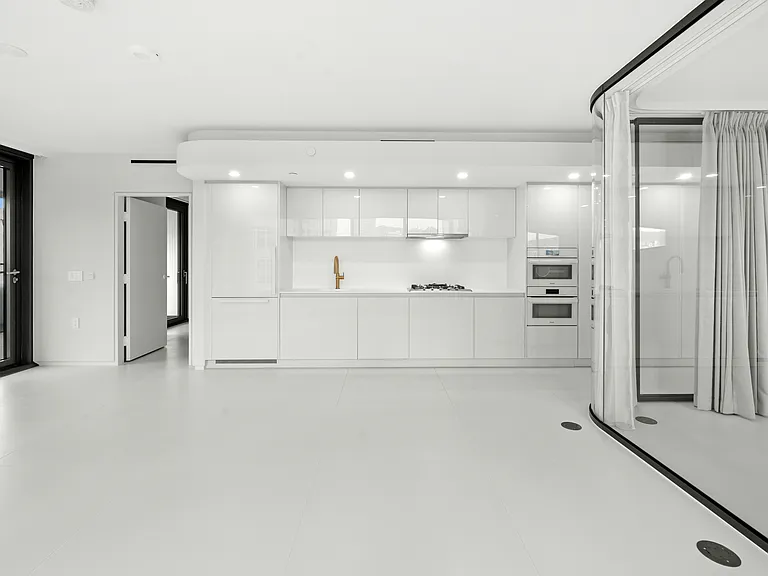 1033 Nelson St #1508 — Photo 4
