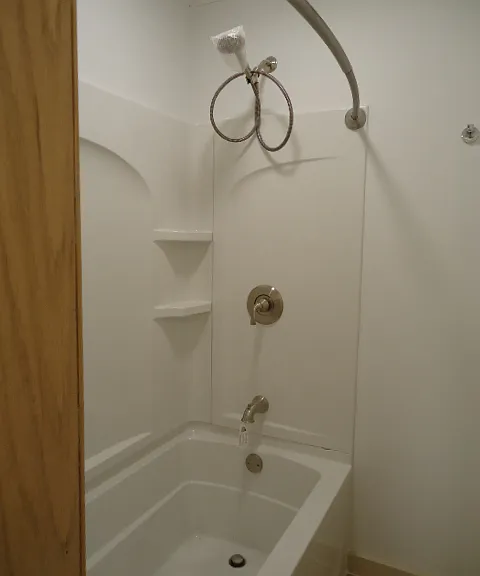 218 N Center St #A — Photo 5