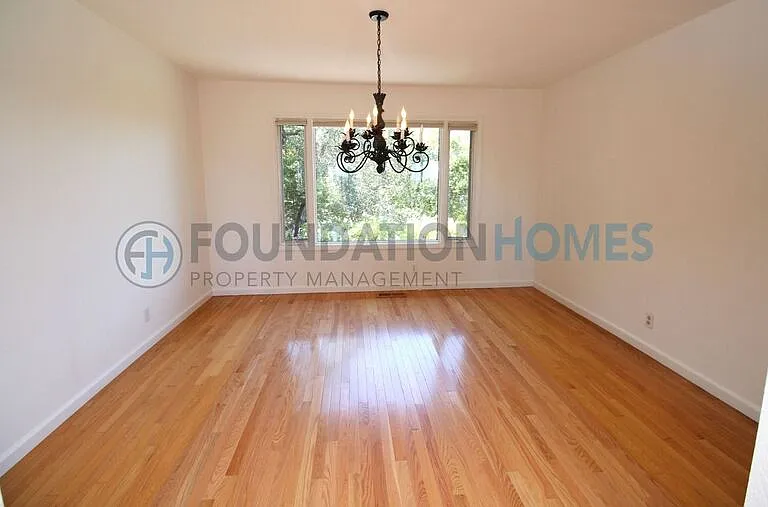 160 Kaden Dr — Photo 7