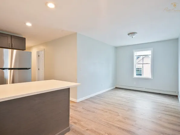 174 Alabama Ave Unit 2, Providence, RI 02905