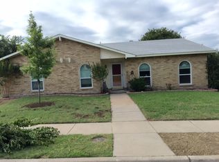 2019 Christie Ln, Carrollton, TX 75007