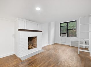 307 W 29th St APT 2B, New York, NY 10001