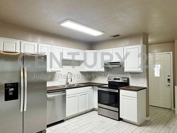 5th image of 7001 Porthville Dr