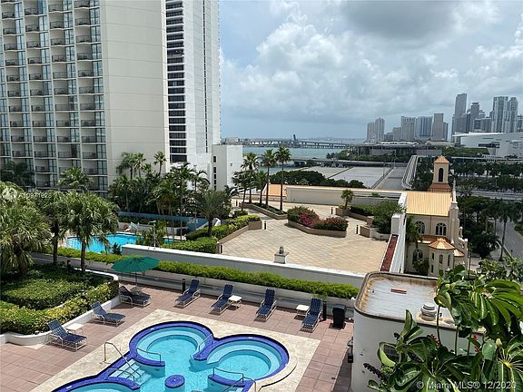 5th image of 1717 N Bayshore Dr #A-1453