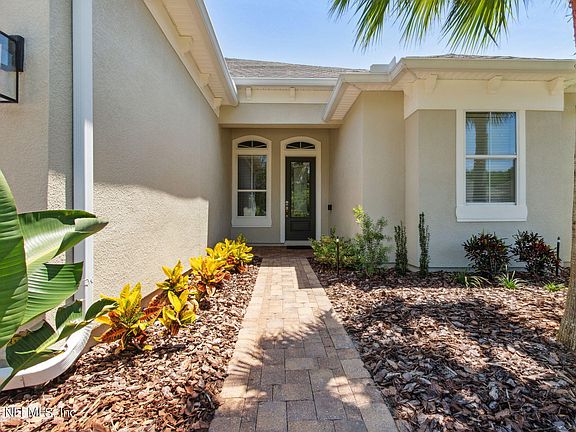 3rd image of 369 MEDIO Drive