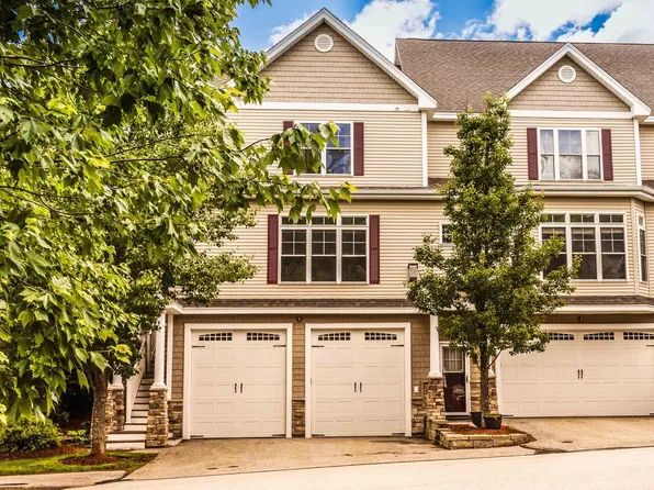 2 Manor Drive #A, Hooksett, NH 03106