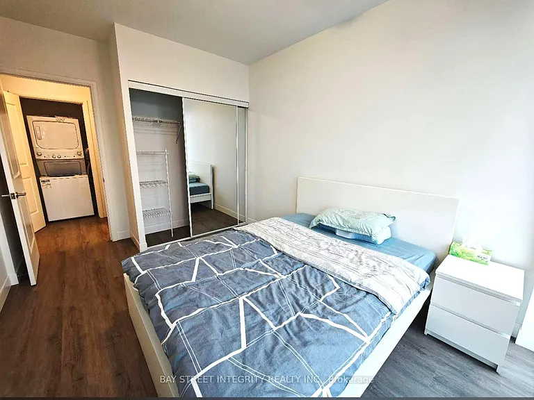 22 Hughson St N #3001 — Photo 5