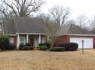 102 Wildwood Blvd, Jackson, MS 39212