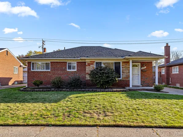 26731 Baldwin St, Dearborn Heights, MI 48127