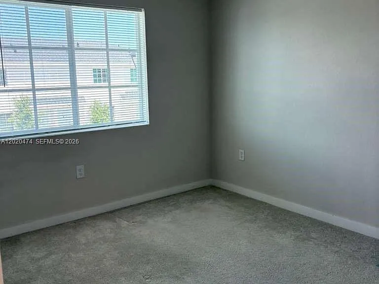 440 NW 11th Ave #1 — Photo 4