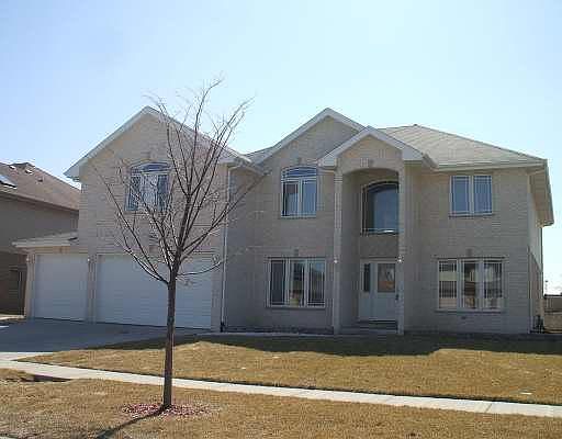 1st image of 4827 W Summerhill Dr
