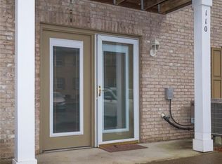 110 Colonial Drive, New Albany, IN 47150