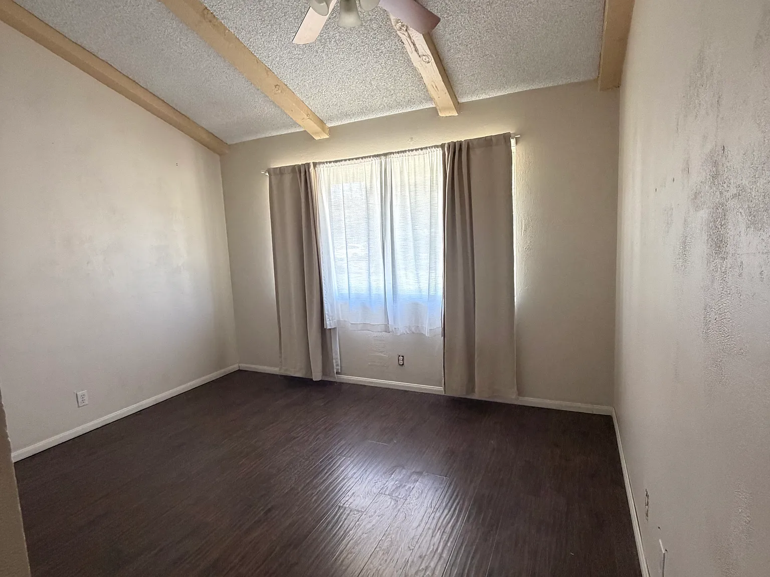 2 bed, 1472 sqft, $2,600 — Photo 2