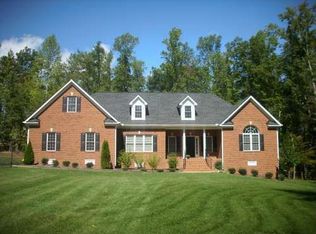 8812 First Branch Ln, Chesterfield, VA 23838