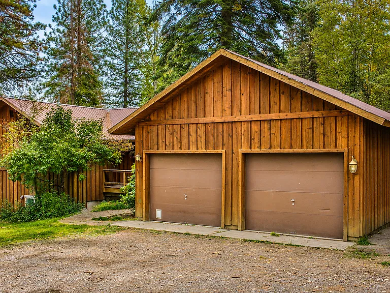 281 Syringa Heights Rd — Photo 2