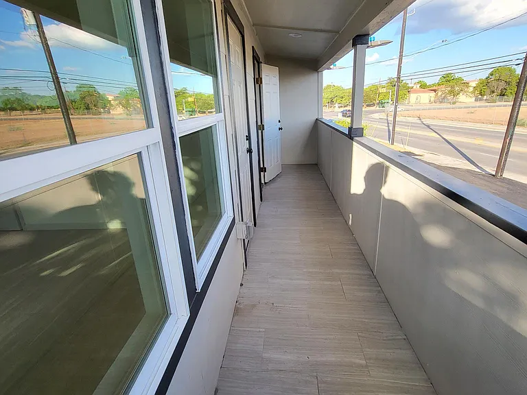 2417 Castroville Rd #1201 — Photo 10