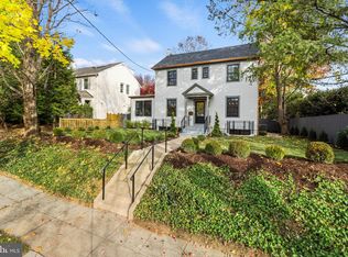 5111 42nd St NW, Washington, DC