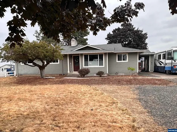 545 Alder St, Mount Angel, OR 97362