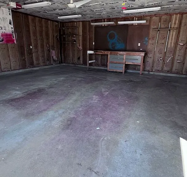 6111 N Standard St — Photo 23