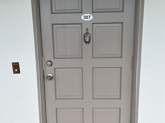 4th image of 3100 N Palm Aire Drive #307