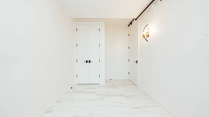 Rented by Nooklyn NYC LLC | media 6