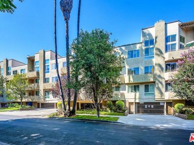 14569 Benefit St Unit 104, Sherman Oaks, CA, 91403