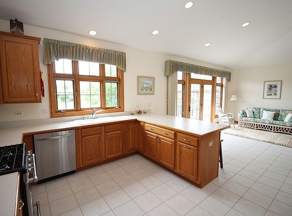 4th image of 46 Shadow Creek Cir #46