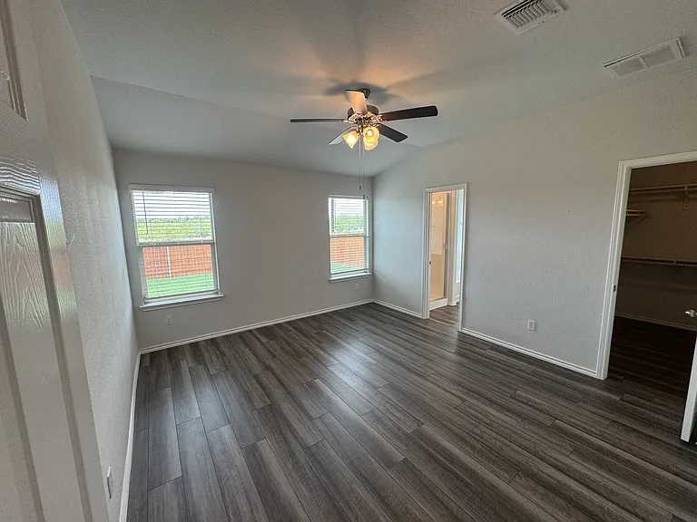 806 Stone Valley Rd — Photo 17