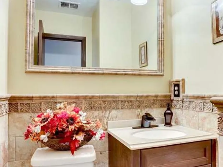 8723 Ridge Hollow Ct — Photo 11