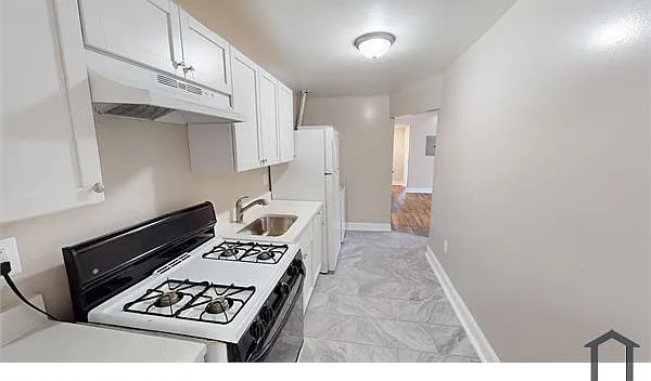 3 bed, $2,549 — Photo 4