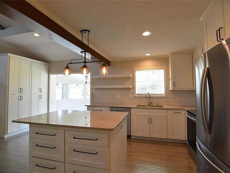 19118 Challe Cir W — Photo 5