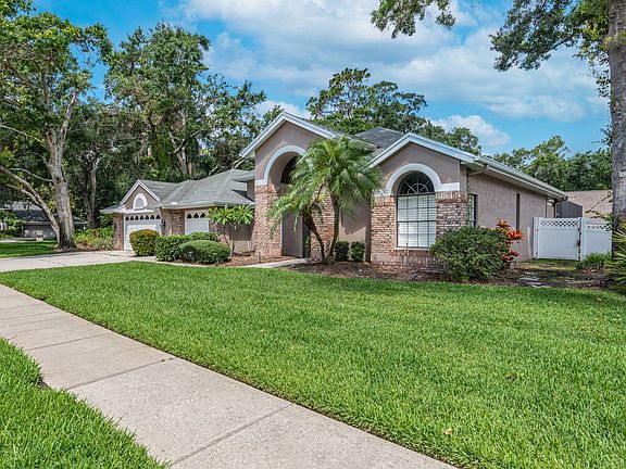 2nd image of 2106 Crooked Creek Way