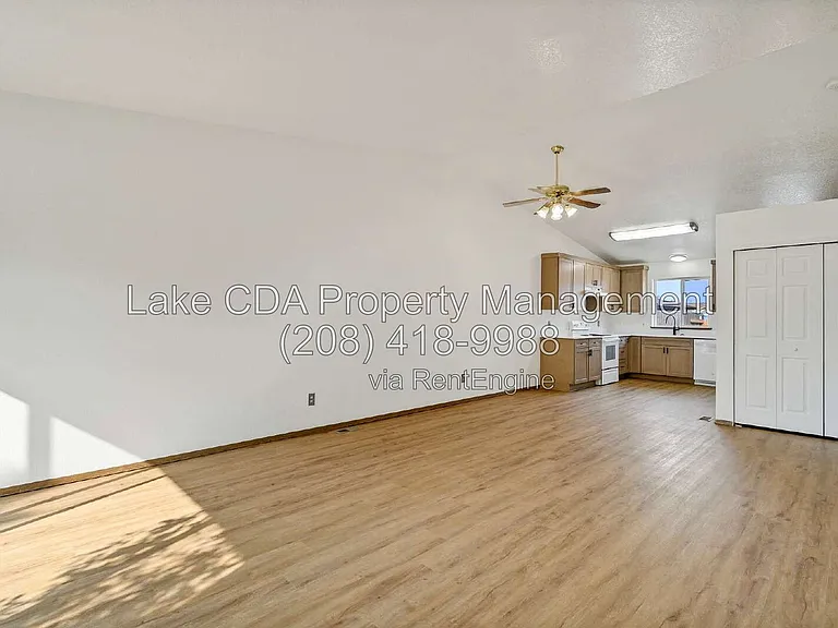 202 N Lava Ln #B — Photo 6
