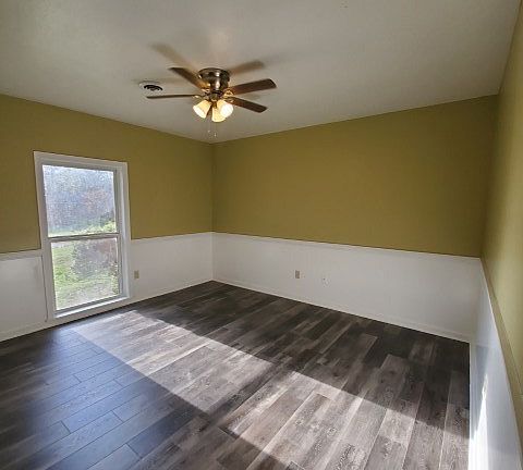 4th image of 4 Beverly Hills Cir