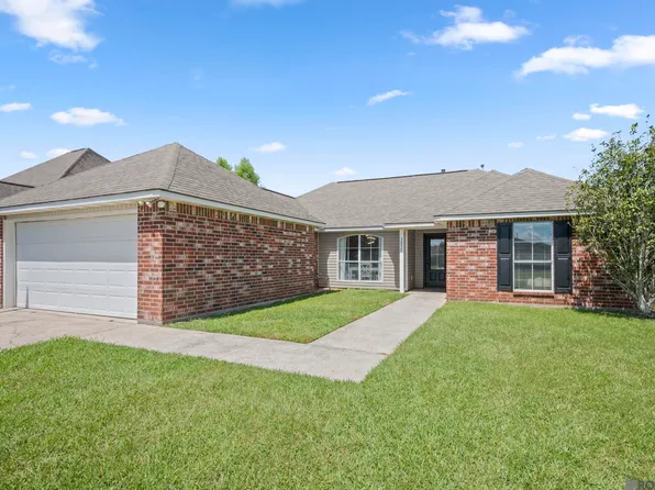 36025 Portsmouth Dr, Denham Springs, LA 70706